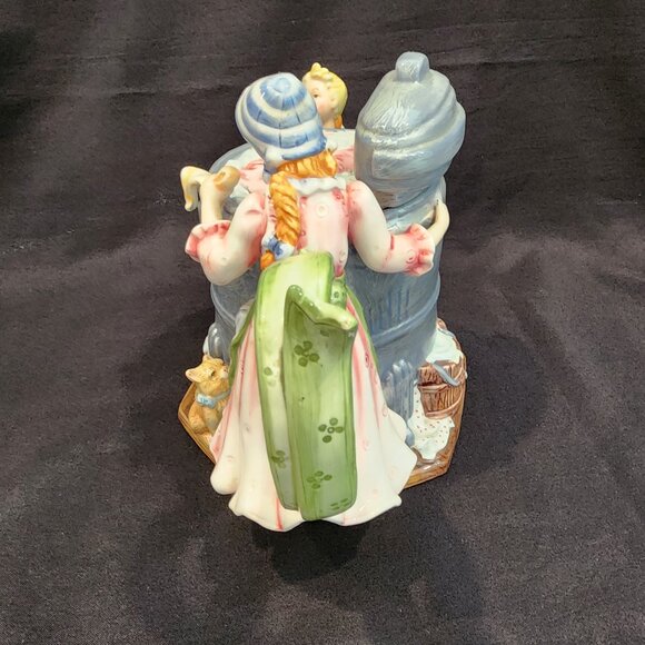 Vintage Ceramic Teapot Old Fashioned Ringer Washer Mom and Son, Rare - Picture 5 of 13